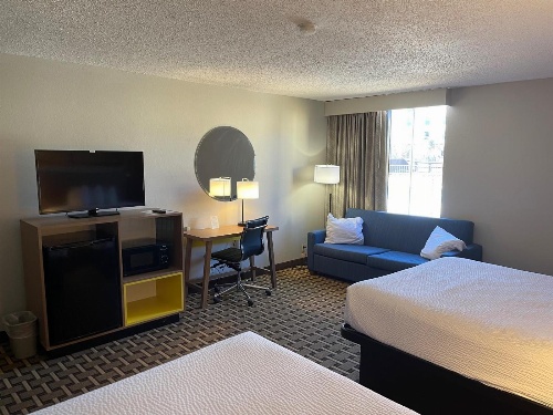 Days Inn by Wyndham Fayetteville-South/I-95 Exit 49 image 4