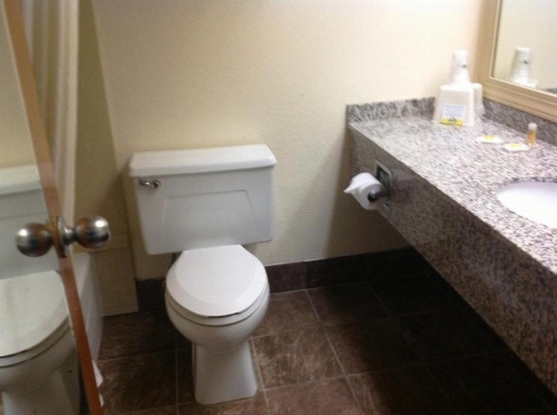 Days Inn by Wyndham Fayetteville-South/I-95 Exit 49 image 8